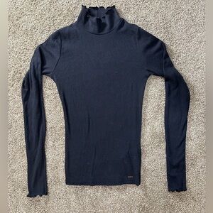 Hollister black longsleeve slim-T turtleneck